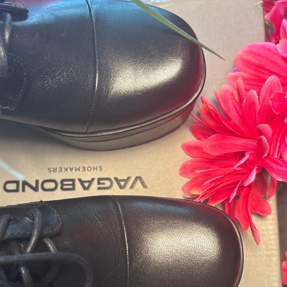 Vagabond Norah Black Leather Platforms - Picture 7 of 7